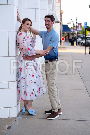 Kansas City Engagement Photography | Timeless & Authentic Outdoor Sessions