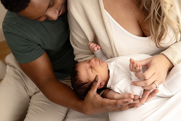KC Newborn Photographer | Studio Lifestyle Newborn Photography