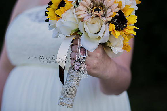 Heather Sears Photography | Timeless Luxury Wedding & Portrait Photography for Kansas City Couples