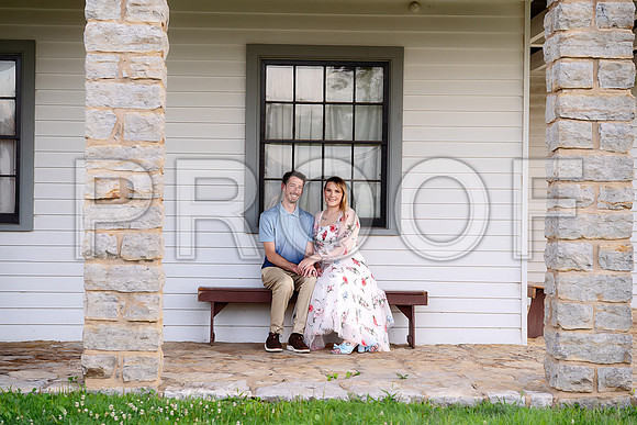 Kansas City Engagement Photography | Timeless & Authentic Outdoor Sessions
