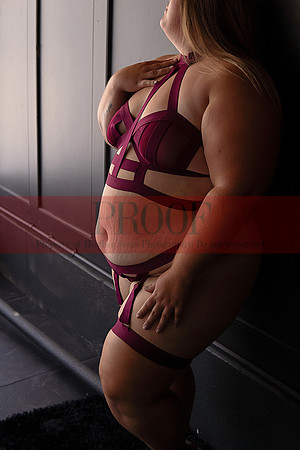 Kansas City Plus Size Boudoir Photography | Empowering Curve-Positive Portraits