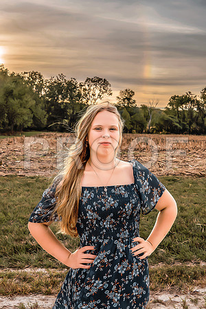 Kansas City Senior Photographer | Studio & Outdoor Sessions