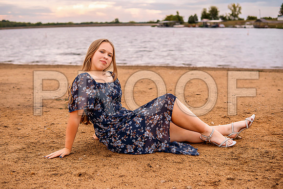Kansas City Senior Photographer | Studio & Outdoor Sessions