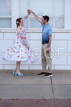 Kansas City Engagement Photography | Timeless & Authentic Outdoor Sessions