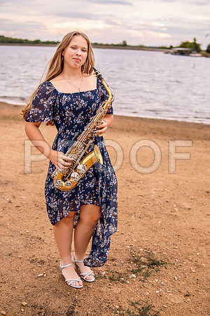 Kansas City Senior Photographer | Studio & Outdoor Sessions