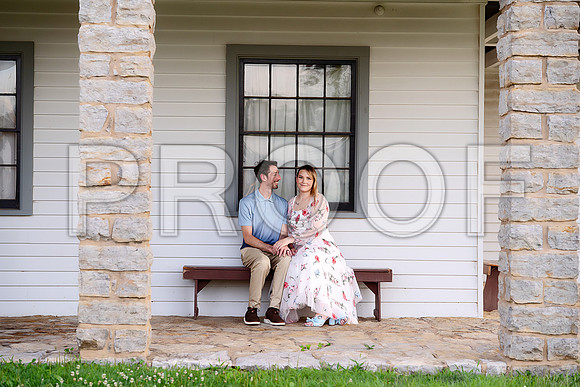 Kansas City Engagement Photography | Timeless & Authentic Outdoor Sessions