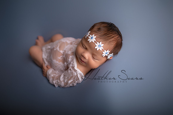 Kansas City Newborn Photographer | Award-Winning Baby Portraits