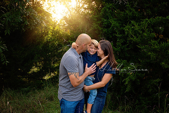 KC Family Portraits | Outdoor, Studio & In-Home Sessions