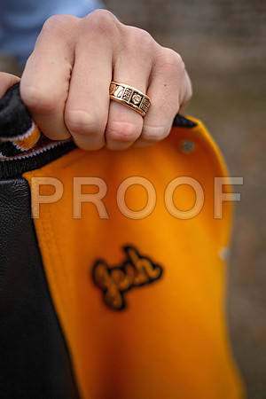 Kansas City Senior Photographer | Studio & Outdoor Sessions