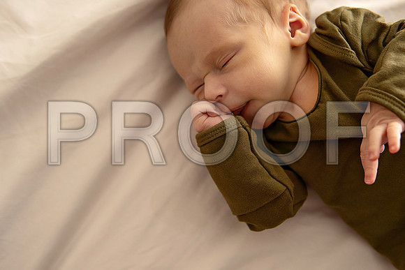 KC Newborn Photographer | Studio Lifestyle Newborn Photography