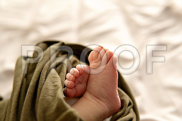 KC Newborn Photographer | Studio Lifestyle Newborn Photography