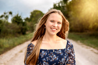 Kansas City Senior Photographer | Studio & Outdoor Sessions