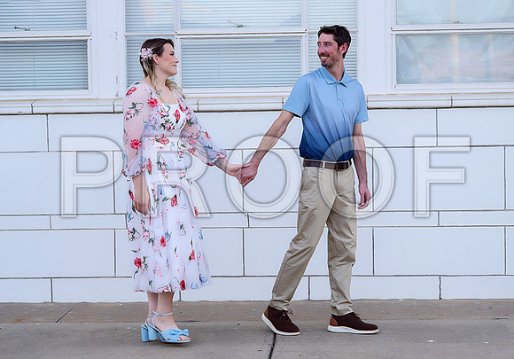 Kansas City Engagement Photography | Timeless & Authentic Outdoor Sessions