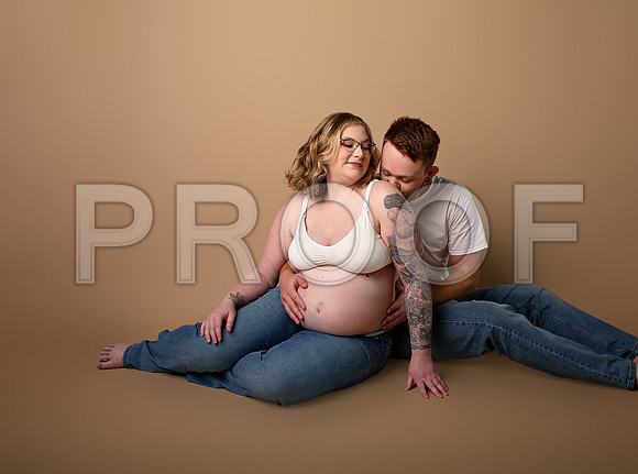 Kansas City Maternity Portraits | Luxury Fine Art Studio