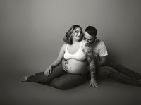 Kansas City Maternity Portraits | Luxury Fine Art Studio