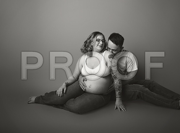 Kansas City Maternity Portraits | Luxury Fine Art Studio