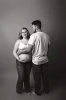 Kansas City Maternity Portraits | Luxury Fine Art Studio