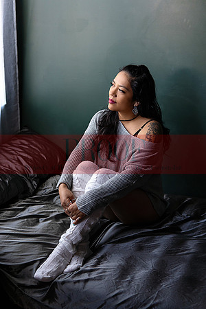 Kansas City WOC Boudoir Photographer | Melanin-Focused Luxury Portraits