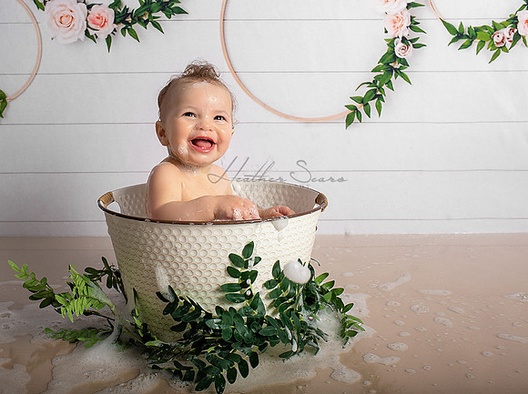 Kansas City Cake Smash Photographer - First Birthday Studio