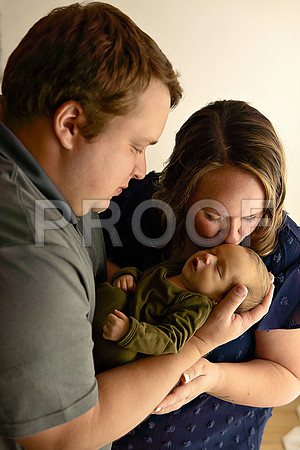 KC Newborn Photographer | Studio Lifestyle Newborn Photography