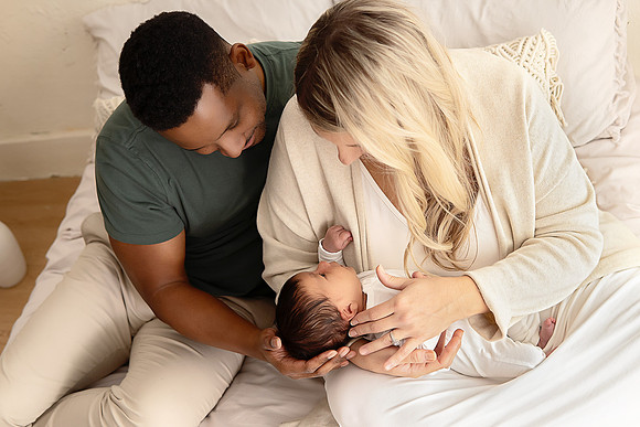 KC Newborn Photographer | Studio Lifestyle Newborn Photography