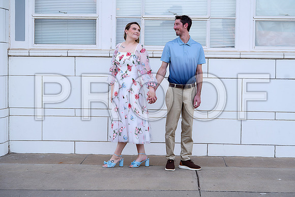 Kansas City Engagement Photography | Timeless & Authentic Outdoor Sessions