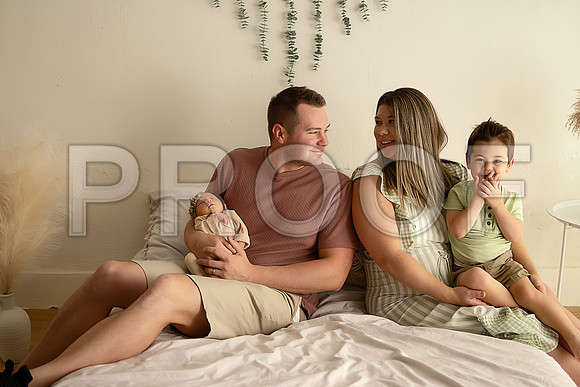 KC Newborn Photographer | Studio Lifestyle Newborn Photography