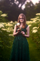 Kansas City Senior Photographer | Studio & Outdoor Sessions
