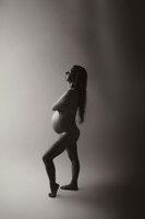Kansas City Maternity Portraits | Luxury Fine Art Studio
