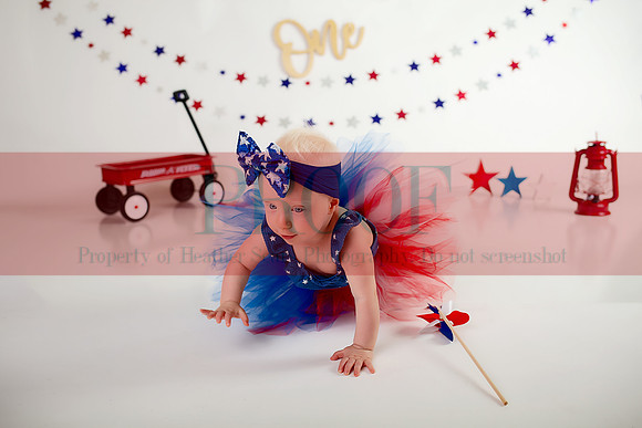 Kansas City Cake Smash Photographer | Custom Sets & First Birthday Portraits