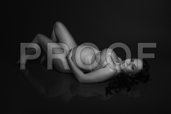 Fine Art Kansas City Maternity Photography | Luxury Pregnancy Portraits