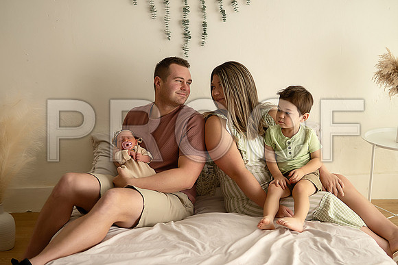 KC Newborn Photographer | Studio Lifestyle Newborn Photography
