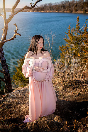 Fine Art Kansas City Maternity Photography | Luxury Pregnancy Portraits