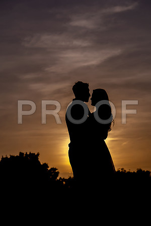 Kansas City Engagement Photography | Timeless & Authentic Outdoor Sessions