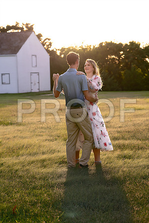 Kansas City Engagement Photography | Timeless & Authentic Outdoor Sessions