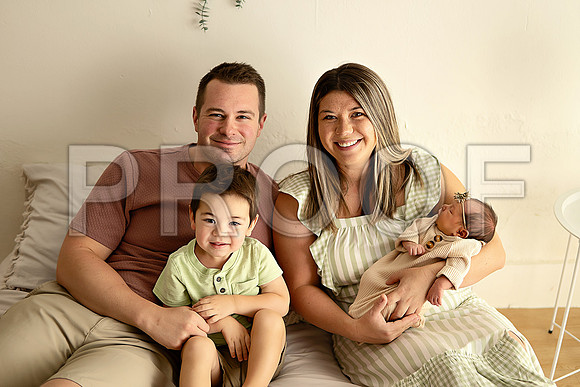 KC Newborn Photographer | Studio Lifestyle Newborn Photography