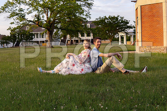Kansas City Engagement Photography | Timeless & Authentic Outdoor Sessions
