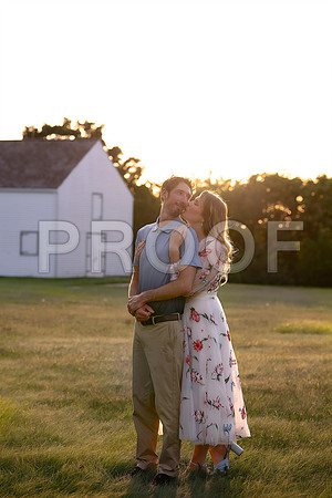 Kansas City Engagement Photography | Timeless & Authentic Outdoor Sessions