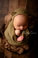 Kansas City Newborn Photographer | Award-Winning Baby Portraits