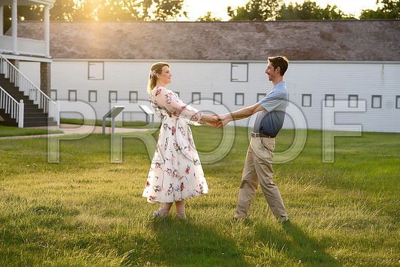 Kansas City Engagement Photography | Timeless & Authentic Outdoor Sessions