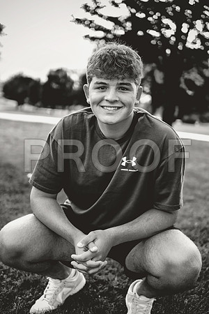 Kansas City Senior Photographer | Studio & Outdoor Sessions