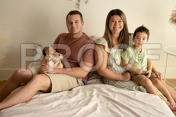 KC Newborn Photographer | Studio Lifestyle Newborn Photography