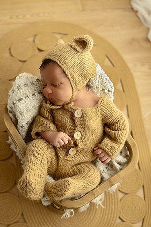 KC Newborn Photographer | Studio Lifestyle Newborn Photography