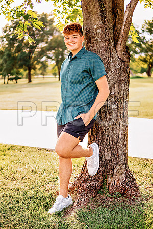 Kansas City Senior Photographer | Studio & Outdoor Sessions