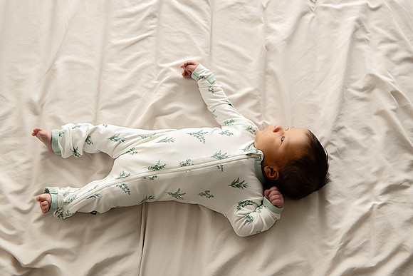 KC Newborn Photographer | Studio Lifestyle Newborn Photography