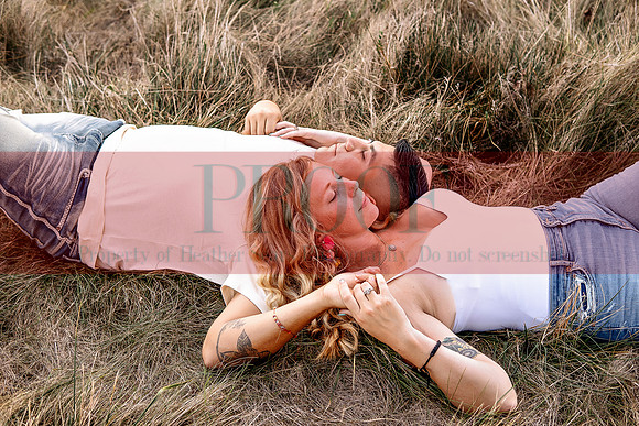 Kansas City Engagement Photography | Timeless & Authentic Outdoor Sessions