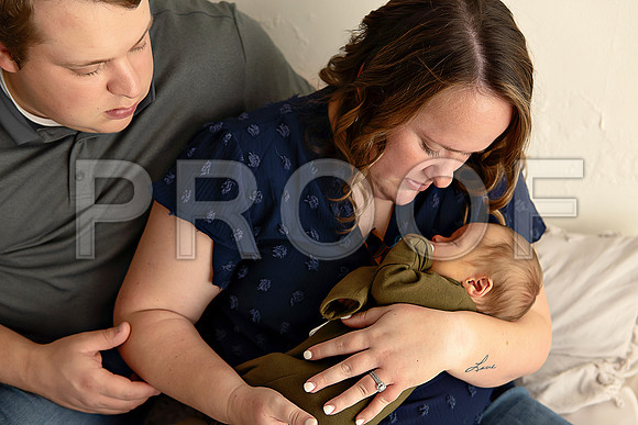 KC Newborn Photographer | Studio Lifestyle Newborn Photography