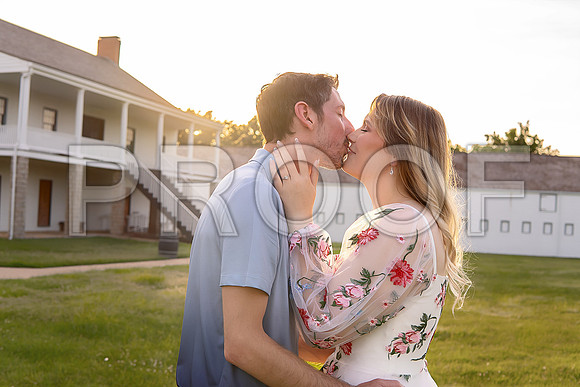Kansas City Engagement Photography | Timeless & Authentic Outdoor Sessions
