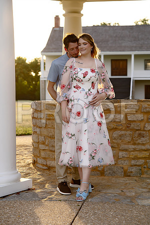 Kansas City Engagement Photography | Timeless & Authentic Outdoor Sessions