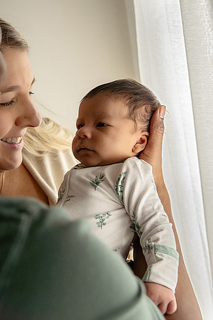 KC Newborn Photographer | Studio Lifestyle Newborn Photography